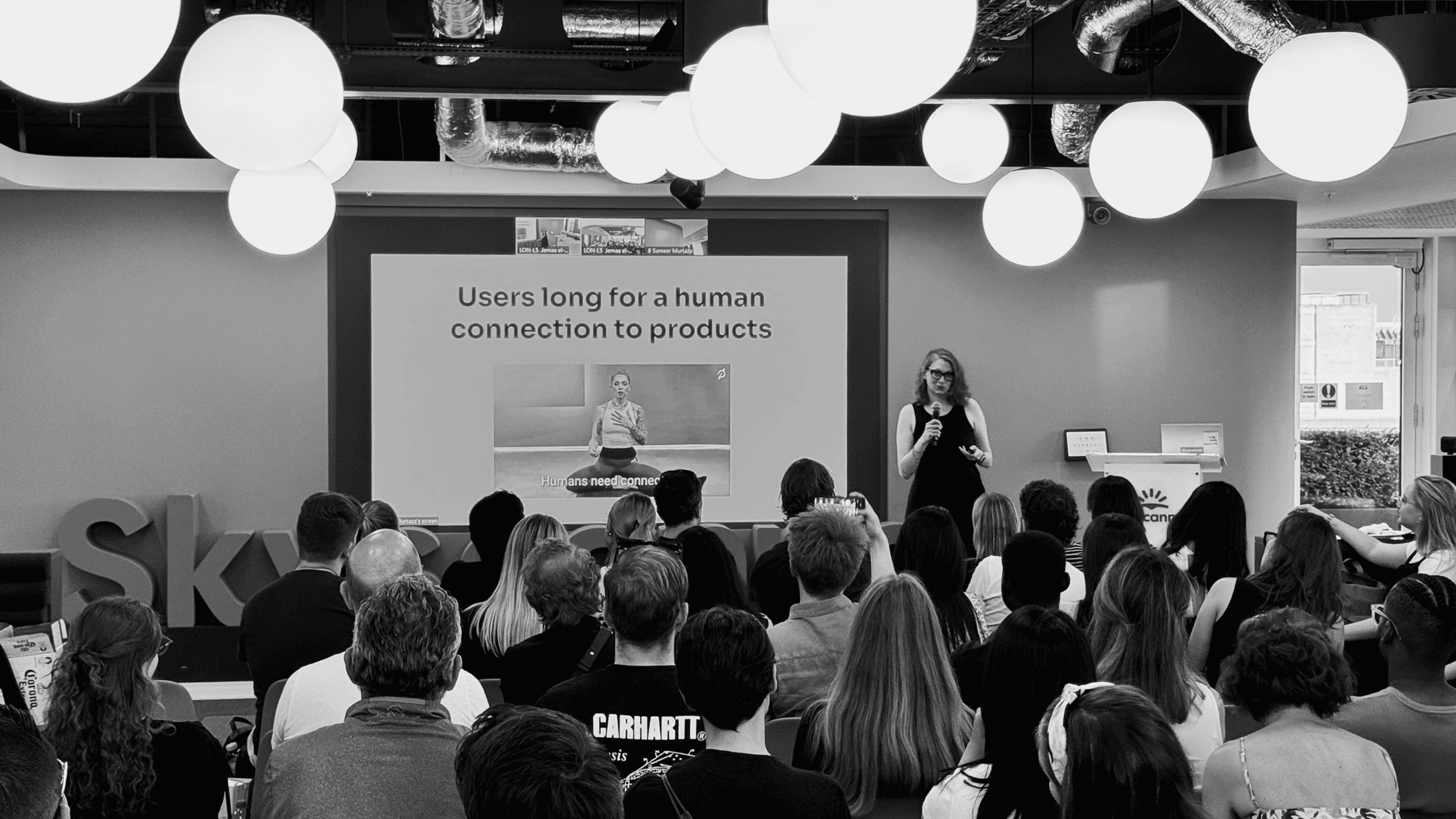 Angelina Severino speaking at UX Crunch in London